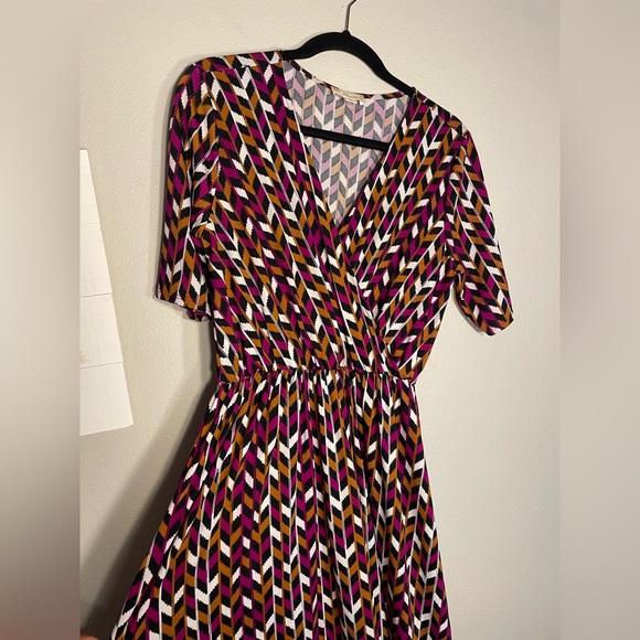 Women's Colorful Chevron Wrap Dress - Picture 3 of 6